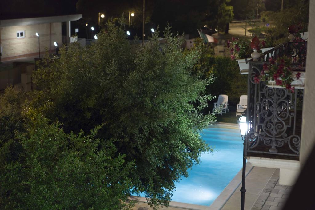 Hotel Casino Ridola Matera Exterior photo